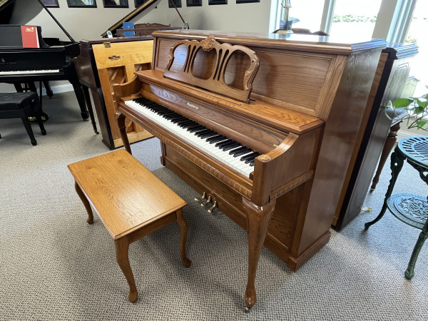 1996 Baldwin Designer Studio piano, Oak - Upright - Studio Pianos